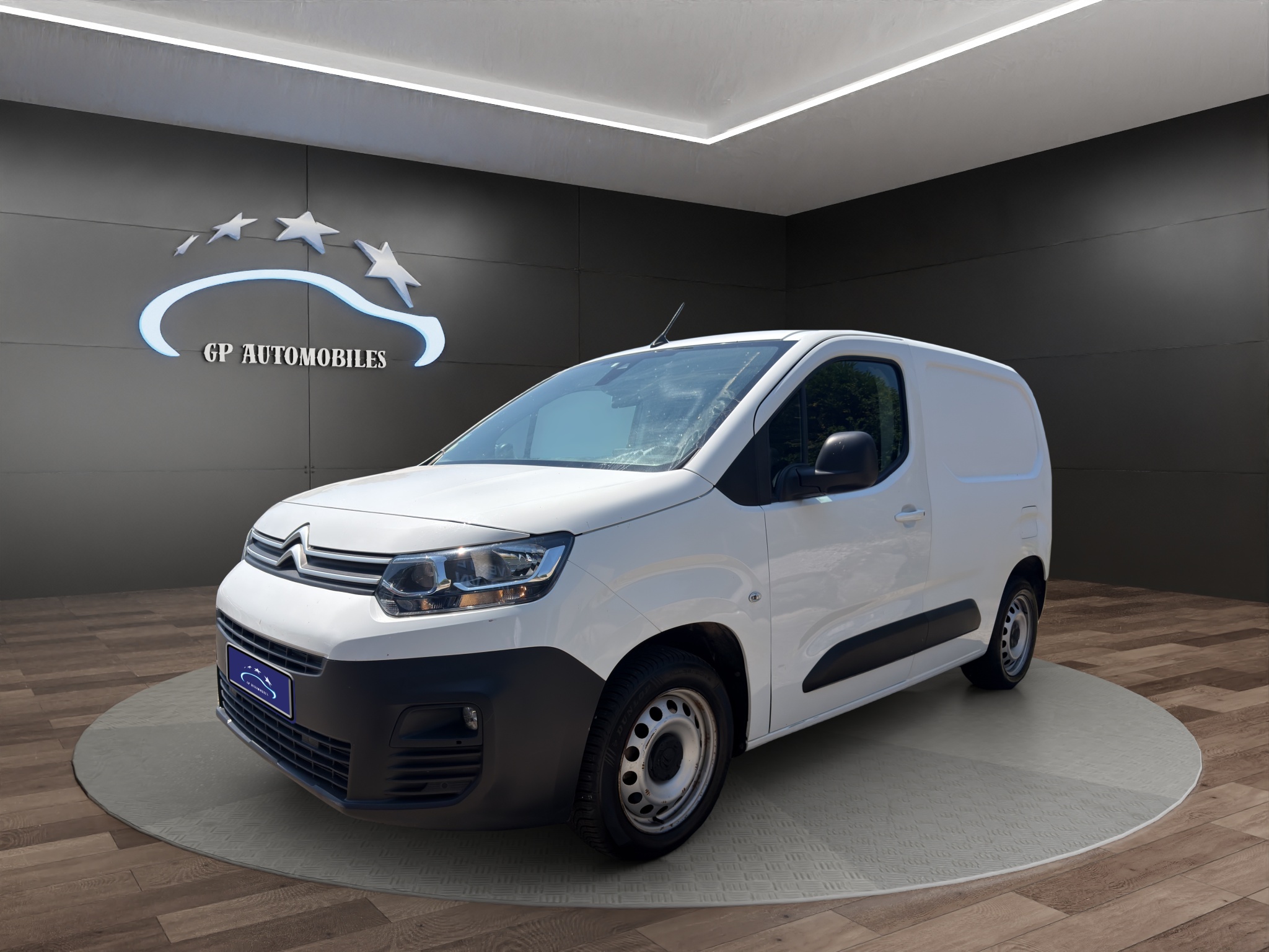 VR7EFYHZJJJ814127_02_converted(1)
